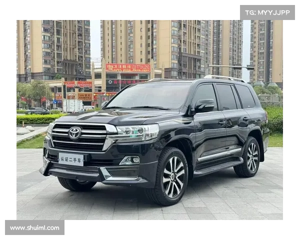 丰田兰德酷路泽广告展现霸道陆巡实力